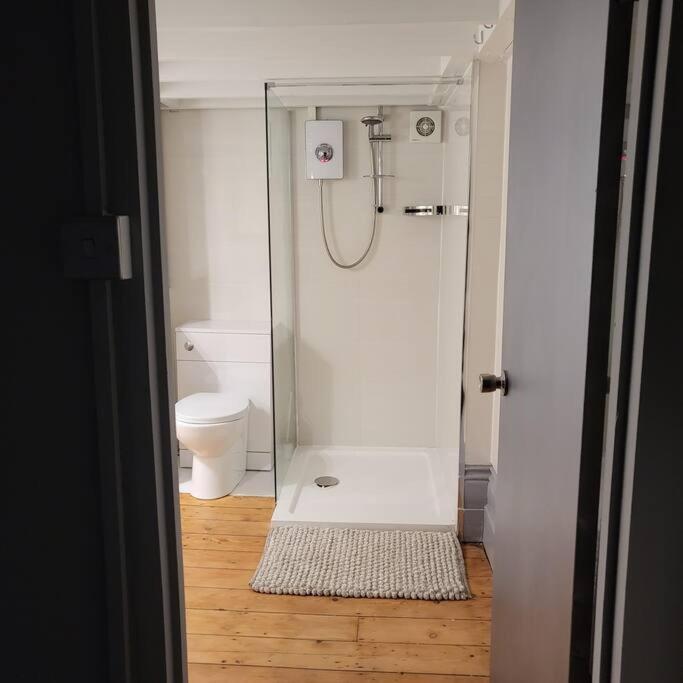 5 Luxury Spacious Loft - Prime Location - Comfortable Bed & Sofa ブライトン エクステリア 写真